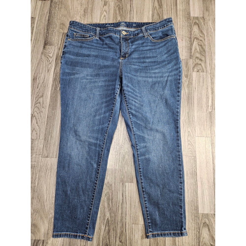 St. John's Bay Skinny Leg Jeans Women 20WS Blue Stretch Medium Wash Denim